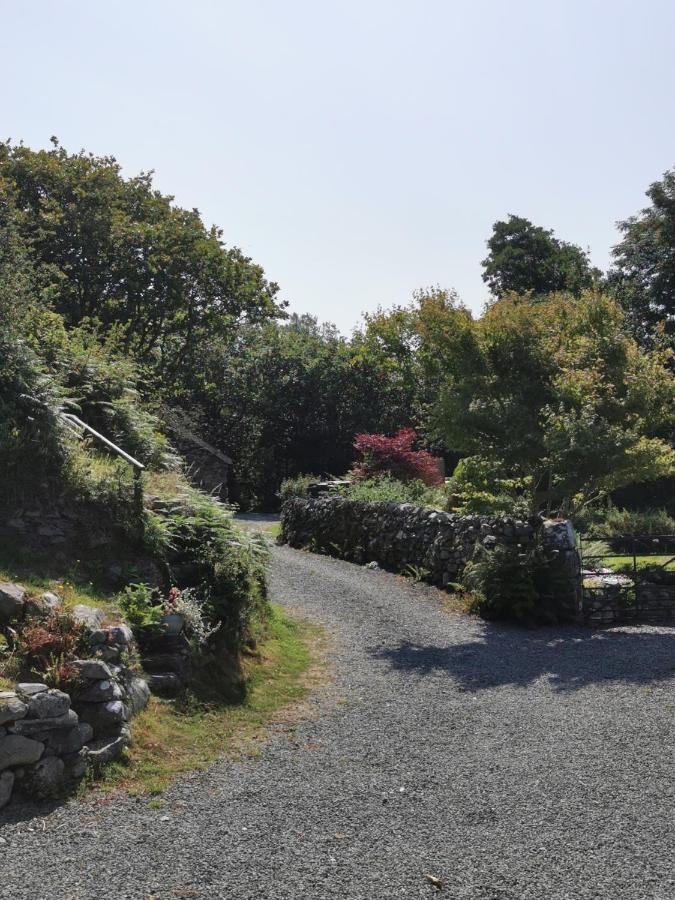 Ty Gwennol Near Gilfach Goch Apartment Llanbedr  Bagian luar foto