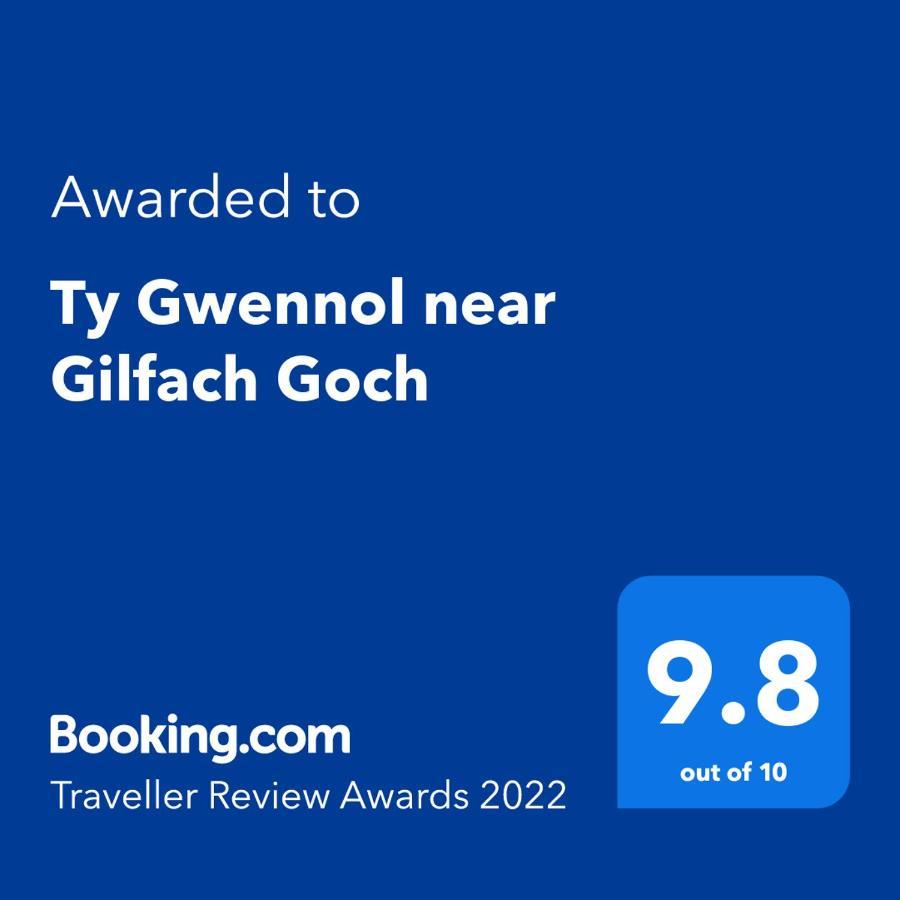 Ty Gwennol Near Gilfach Goch Apartment Llanbedr  Bagian luar foto